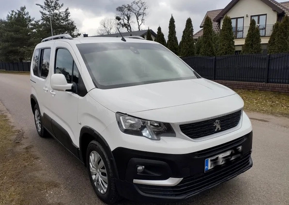 Peugeot Rifter cena 33999 przebieg: 245000, rok produkcji 2018 z Wolin małe 254